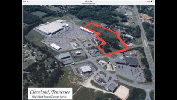 CROWN CENTER AT STERLING POINT : 2442 Dalton Pike SE, Cleveland, TN 37323